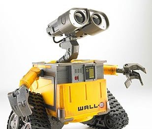 Thi robot của học sinh khó và thiết thực hơn sinh viên?